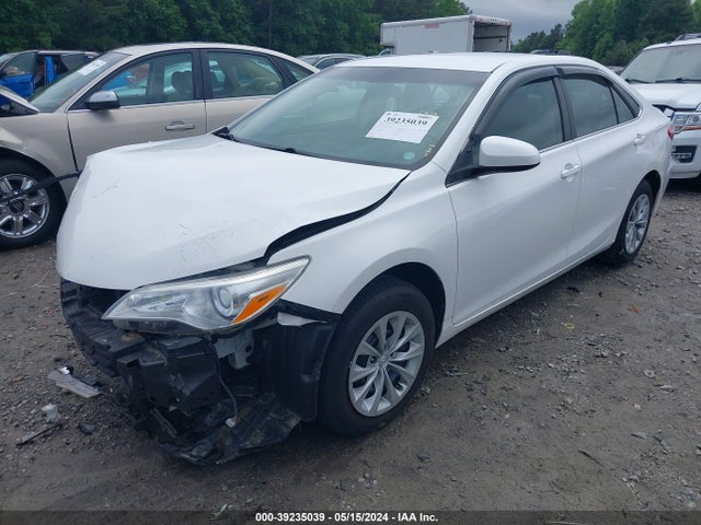 Toyota CAMRY LE 2016 4T1BF1FK1GU252537 Image 2