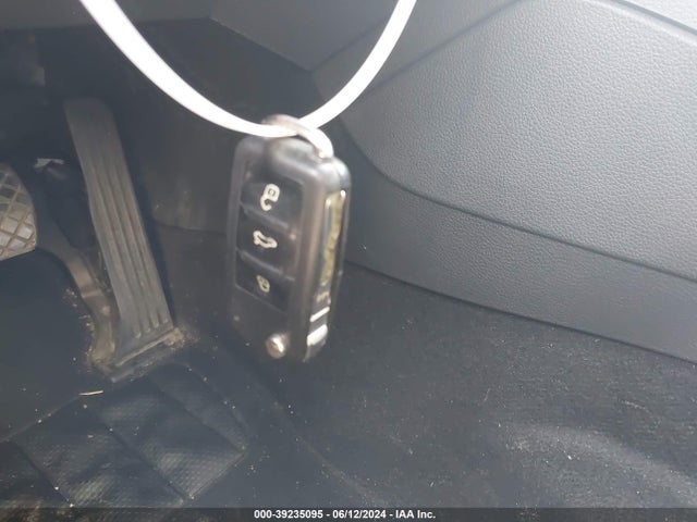 3VWDB7AJ6HM229414 Volkswagen Jetta 1.4t Se