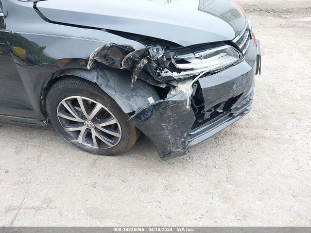 3VWDB7AJ6HM229414 Volkswagen Jetta 1.4t Se