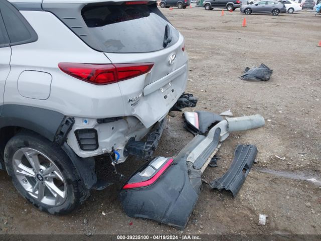 KM8K62AB3NU819647 Hyundai Kona Sel
