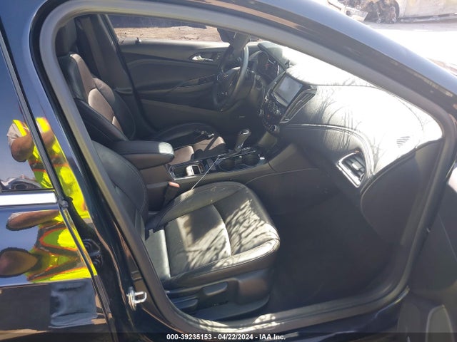 Chevrolet Cruze Premier Auto 2018 1G1BF5SM4J7102424 Image 5