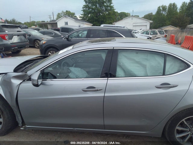 19UUB1F54JA010192 Acura Tlx Tech Pkg