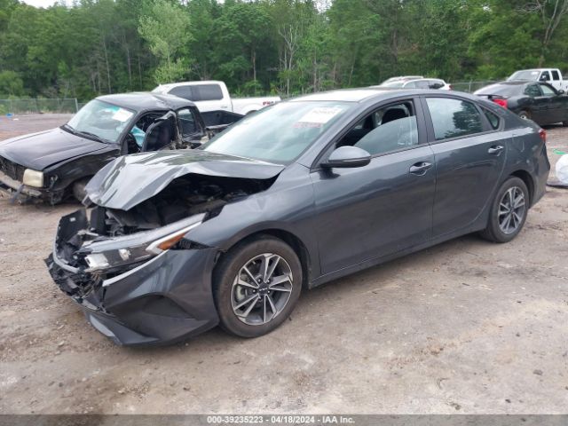 3KPF24ADXPE517711 KIA Forte Lxs
