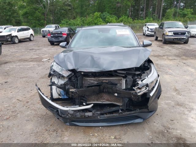 3KPF24ADXPE517711 KIA Forte Lxs