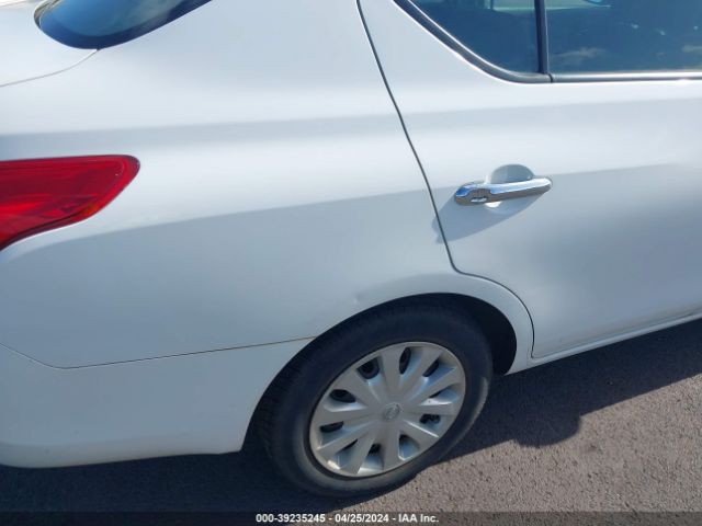 3N1CN7AP3EL835333 Nissan Versa 1.6 Sv