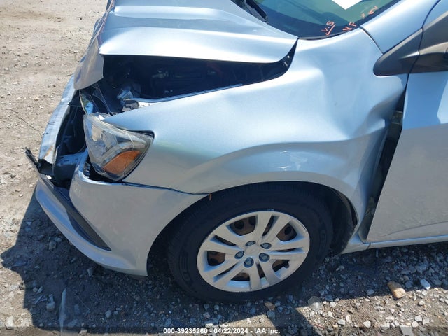 Chevrolet Sonic Ls Auto 2017 1G1JB5SH6H4148780 Image 17