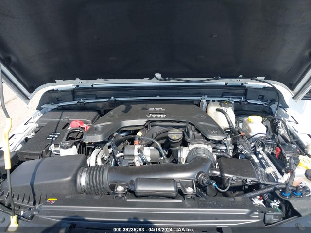 1C4HJXEG1MW598391 Jeep Wrangler Unlimited Sahara Altitude 4x4