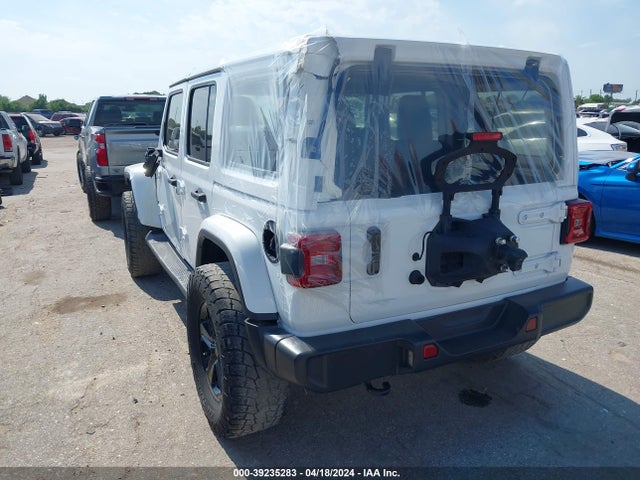 1C4HJXEG1MW598391 Jeep Wrangler Unlimited Sahara Altitude 4x4