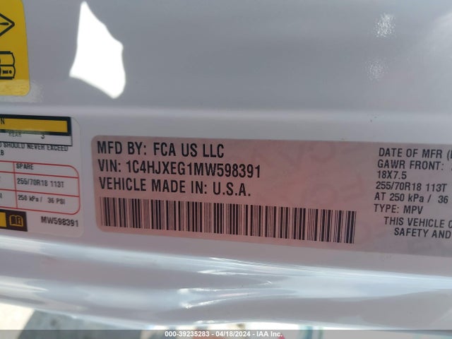 1C4HJXEG1MW598391 Jeep Wrangler Unlimited Sahara Altitude 4x4
