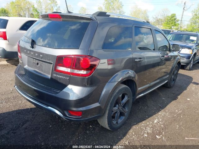 3C4PDDGG1JT491518 Dodge Journey Crossroad Awd