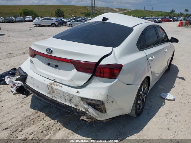 3KPF24AD0KE128679 KIA Forte Lxs