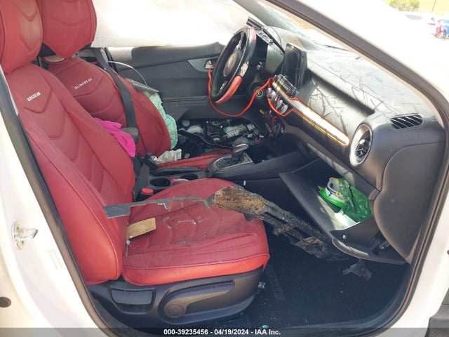 3KPF24AD0KE128679 KIA Forte Lxs