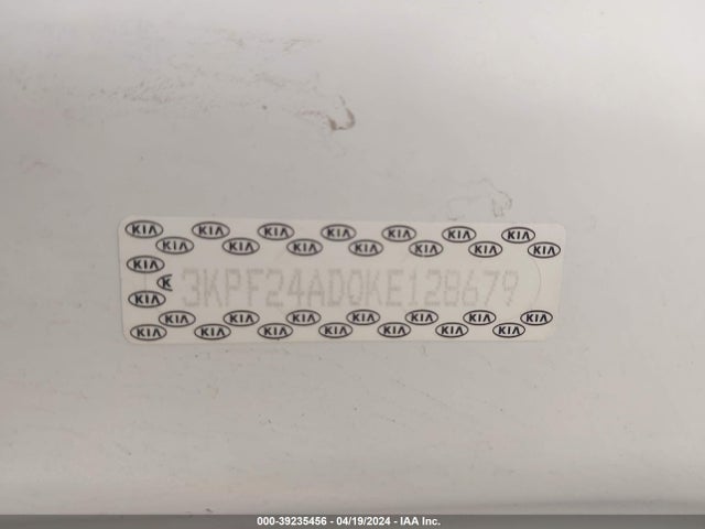 3KPF24AD0KE128679 KIA Forte Lxs