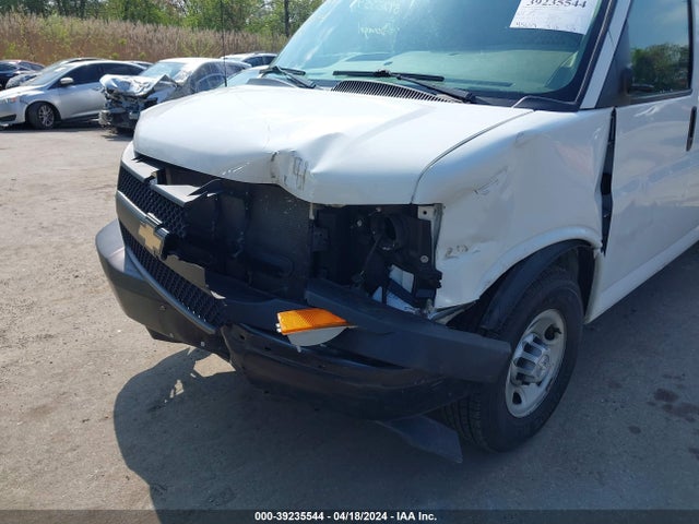 Chevrolet Express 2500 Work Van 2017 1GCWGBFF5H1125773 Image 6