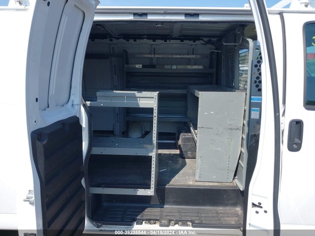 Chevrolet Express 2500 Work Van 2017 1GCWGBFF5H1125773 Image 8