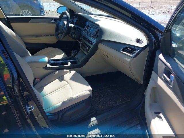 Hyundai SONATA SE 2015 5NPE24AF6FH237713 Image 5
