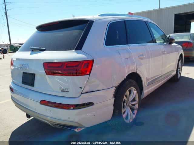 WA1LAAF73JD008134 Audi Q7 3.0t Premium