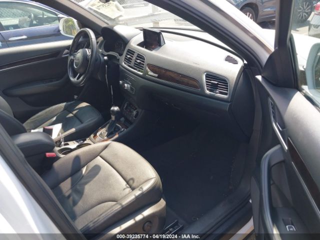 WA1EFCFS7GR006697 Audi Q3 2.0t Premium Plus