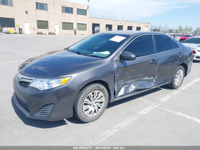 Toyota CAMRY LE 2014 4T4BF1FK0ER369545 Image 2