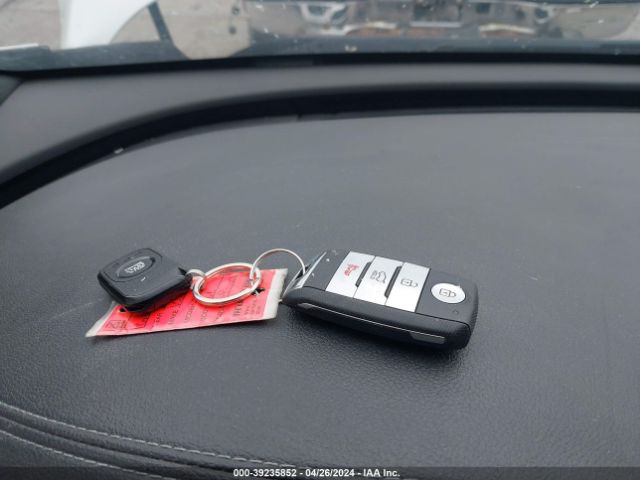 5XYPKDA50HG231917 KIA Sorento 3.3l Sxl