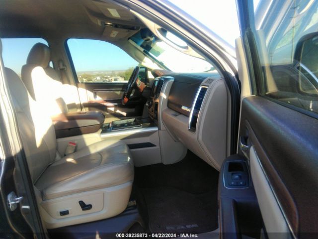 1C6RR7VTXFS585215 RAM 1500 Laramie
