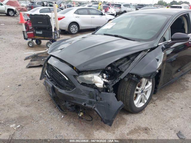 3FA6P0H71JR176358 Ford FUSION SE