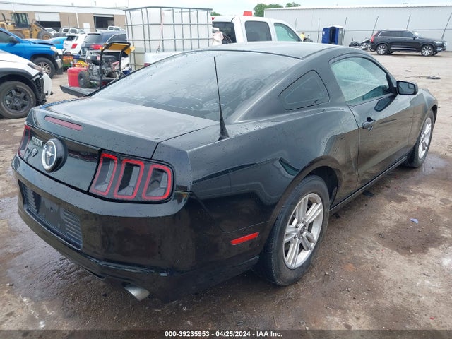 Ford Mustang V6 2014 1ZVBP8AMXE5330546 Image 4