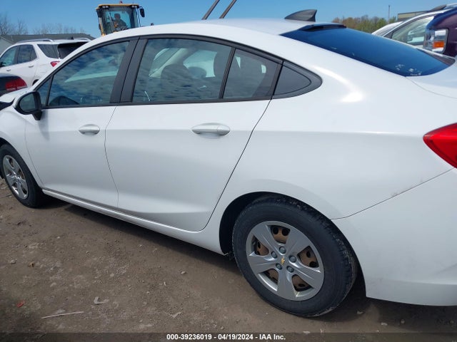 Chevrolet Cruze Ls Auto 2017 1G1BC5SM1H7205142 Image 14
