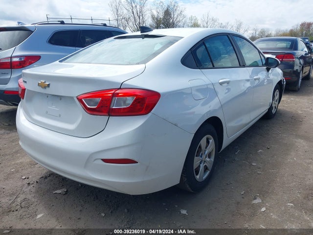 Chevrolet Cruze Ls Auto 2017 1G1BC5SM1H7205142 Image 4