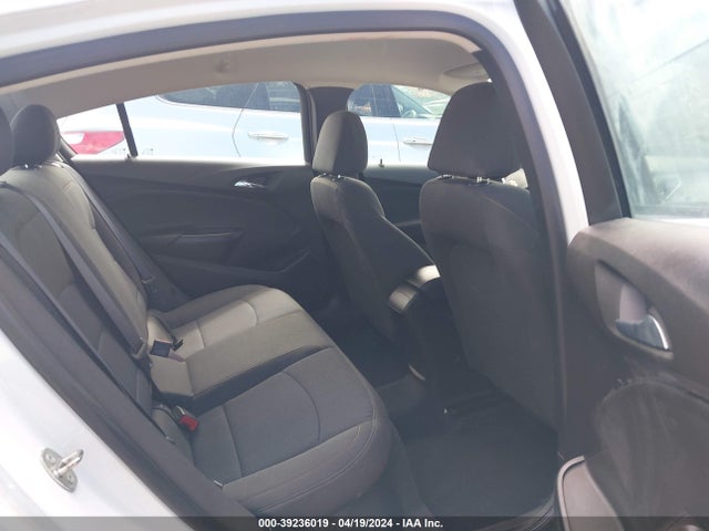 Chevrolet Cruze Ls Auto 2017 1G1BC5SM1H7205142 Image 8