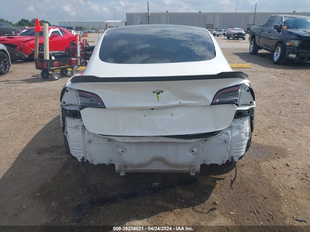 Tesla Model 3 Long Range/mid Range/standard Range/standard Range Plus 2019 5YJ3E1EA8KF332875 Image 16