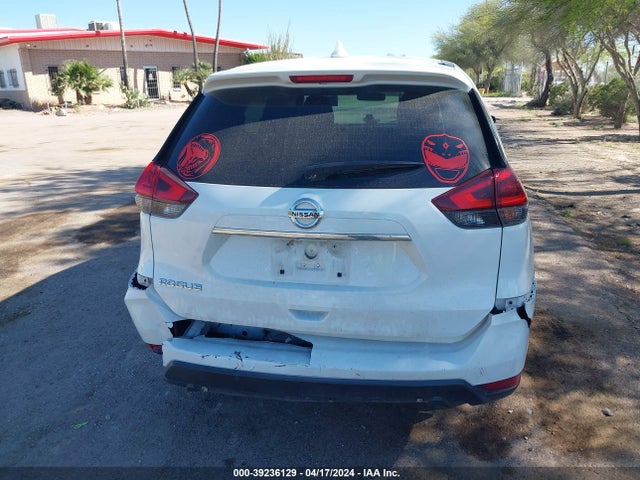 Nissan ROGUE S 2018 KNMAT2MTXJP536717 Image 16