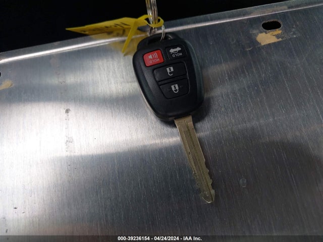 Toyota COROLLA LE 2019 5YFBURHE2KP888289 Image 11