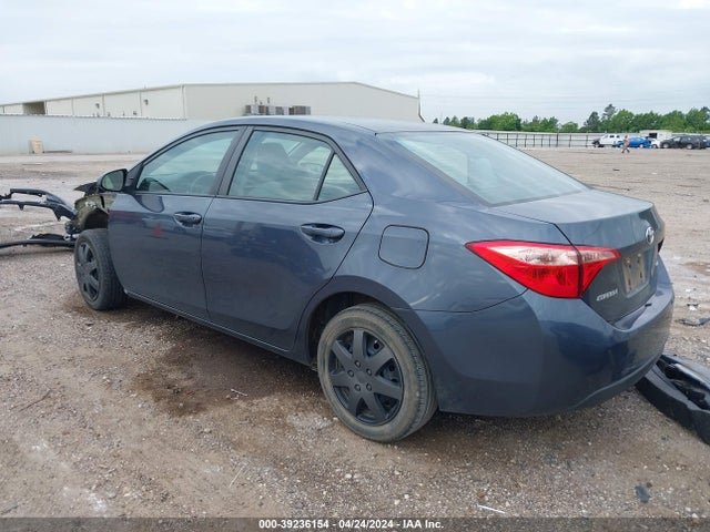 Toyota COROLLA LE 2019 5YFBURHE2KP888289 Image 3