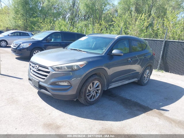 Hyundai TUCSON SEL 2018 KM8J33A48JU640722 Image 2