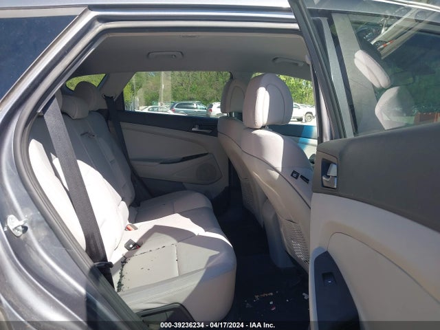 Hyundai TUCSON SEL 2018 KM8J33A48JU640722 Image 8