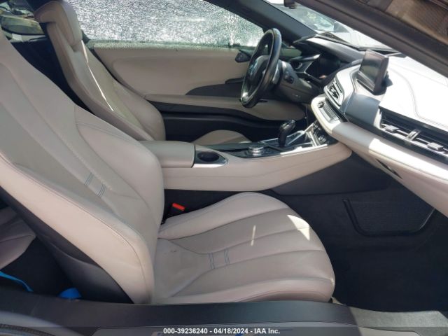 WBY2Z2C57FV392468 BMW I8
