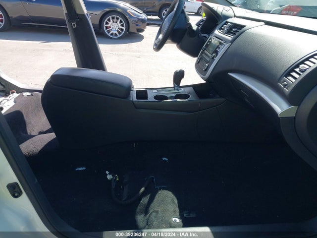 Nissan Altima 2.5 S 2018 1N4AL3AP9JC155872 Image 5