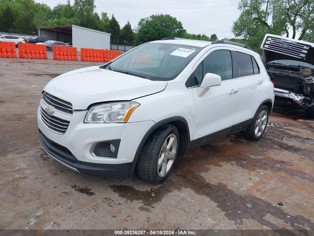 Chevrolet TRAX LTZ 2016 3GNCJMSB6GL279250 Image 2