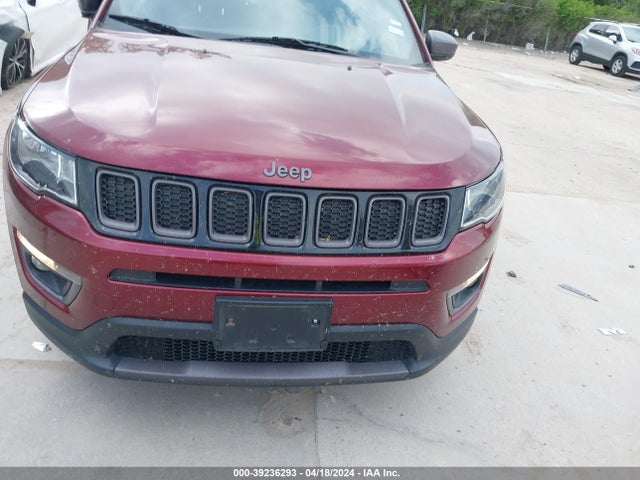 3C4NJCEB7MT593606 Jeep Compass 80th Anniversary Fwd