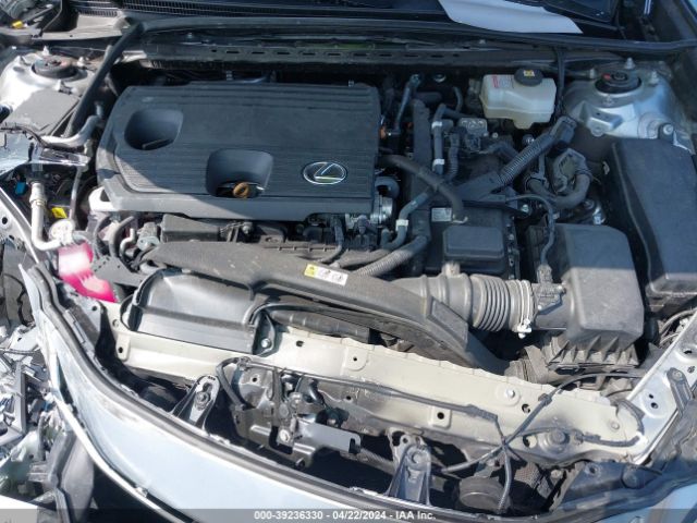 58ADA1C12NU014916 Lexus ES 300H