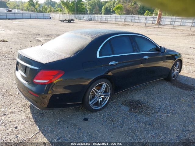 WDDZF4JB7HA285918 Mercedes-Benz E 300
