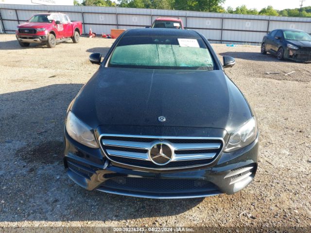 WDDZF4JB7HA285918 Mercedes-Benz E 300