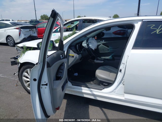 KIA OPTIMA EX 2015 5XXGN4A7XFG434419 Image 5