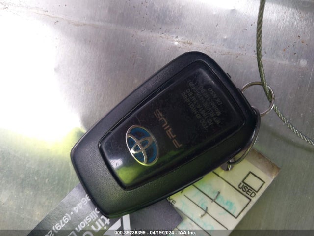 Toyota Prius Two 2016 JTDKBRFU8G3023214 Image 11
