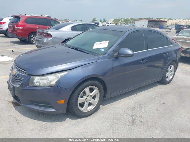 Chevrolet Cruze 1lt Auto 2014 1G1PC5SB8E7127099 Image 2