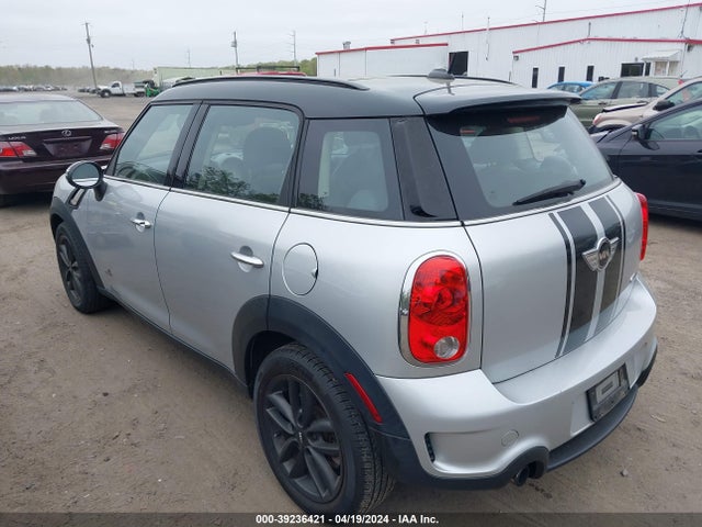 2012 MINI COOPER S COUNTRYMAN WMWZC5C51CWL62209 Photo 2