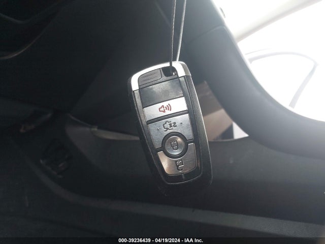 Ford FUSION SE 2019 3FA6P0HD1KR161396 Image 11