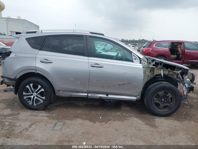 Toyota RAV4 LE 2016 2T3ZFREV9GW286371 Image 14