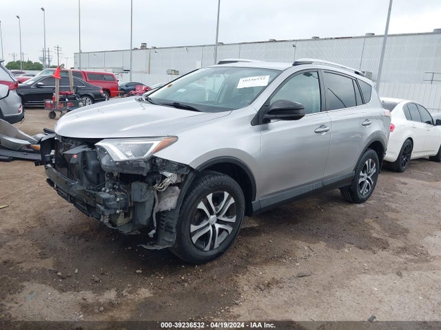 Toyota RAV4 LE 2016 2T3ZFREV9GW286371 Image 2